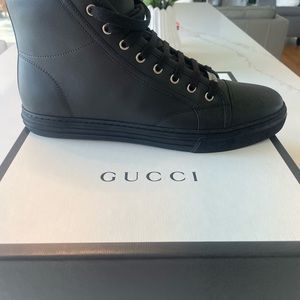 Gucci men sneakers